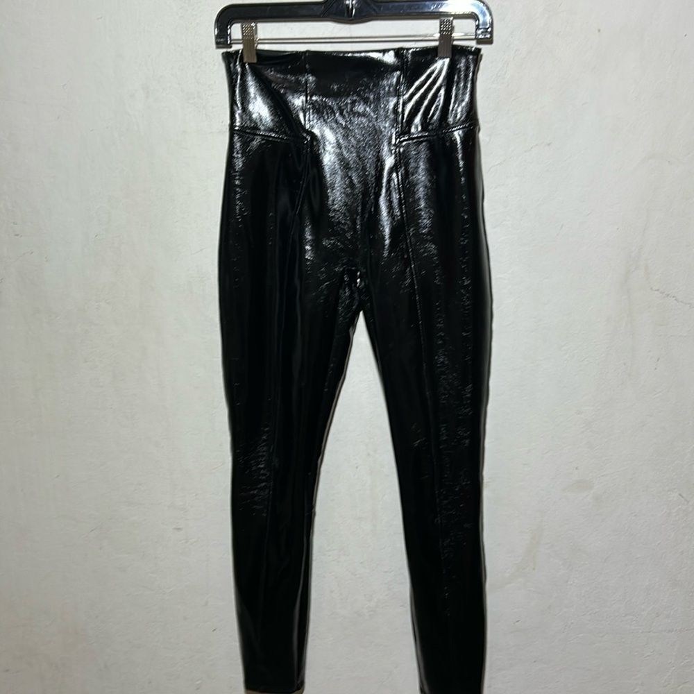 Spanx SPANXshape™ Faux Leather Patent Leggings Size Small - Picture 5 of 10